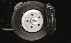 Schwarze Bremssättel für Vorder- und Hinterradbremsen für Alfa Romeo 4C